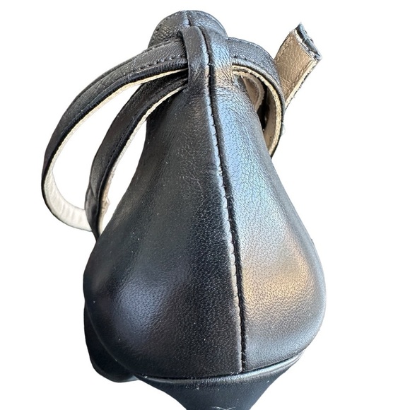 BRENDA ZARO WOMEN'S POINTED TOE BLACK LEATHER 4" HEEL W/ BUCKLE CLOSURE SIZE 37 - Picture 7 of 16